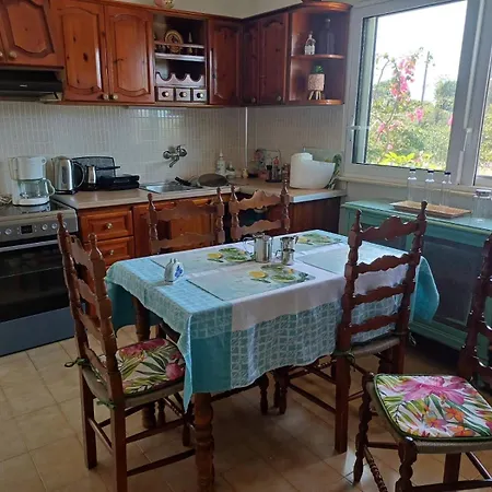 Sofia's Yard House * Loutra Killinis