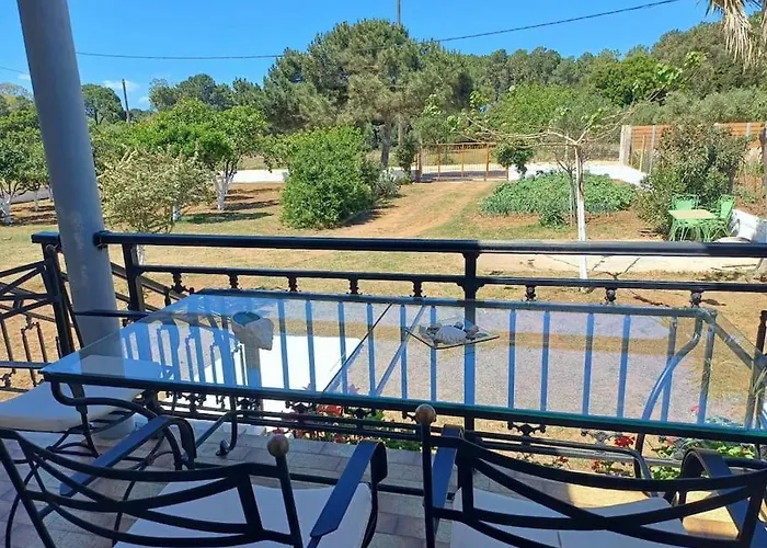 Sofia's Yard House בית נופש *