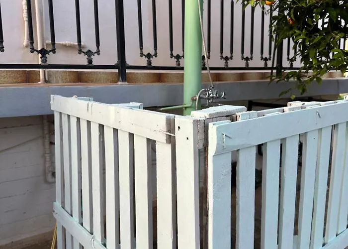 Sofia's Yard House * לוטרה קיליניס