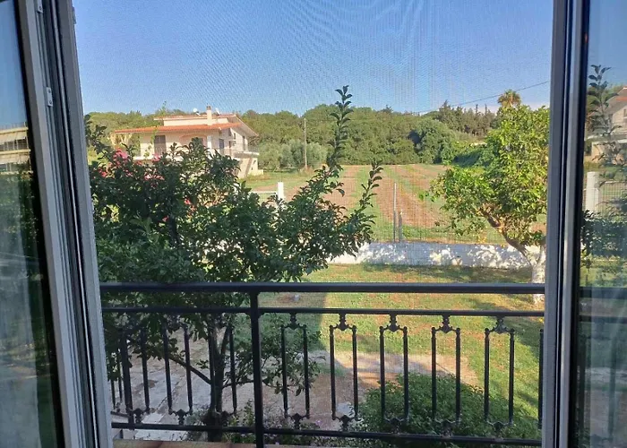 Sofia's Yard House לוטרה קיליניס